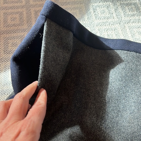 Jcrew wool pencil skirt size 2 - Picture 5 of 6